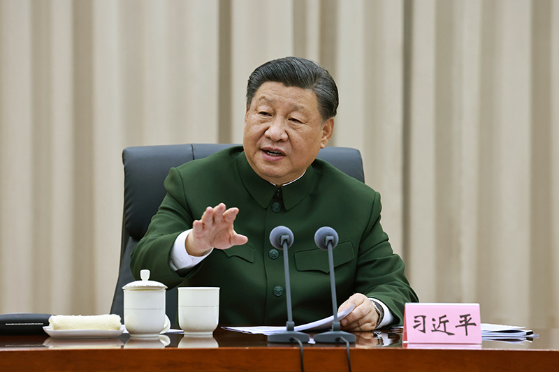 11月29日，，中共中央总书记、国家主席、中央军委主席习近平到武警海警总队东海海区指挥部视察。。。这是习近平揭晓主要讲话。。。
